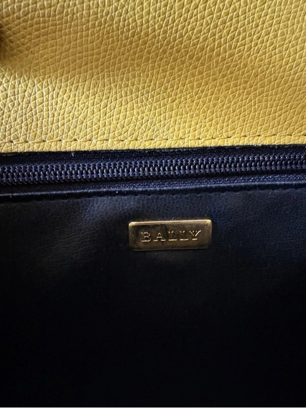 Vintage Bally Mustard Yellow White Leather Structured Satchel Handbag - Picture 8 of 10